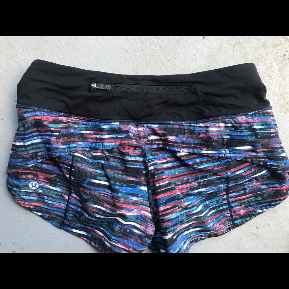 MARKDOWN Lululemon 2.5" Speed Up Shorts